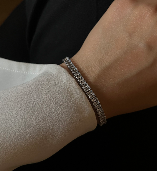 Zohra Silver Bracelet