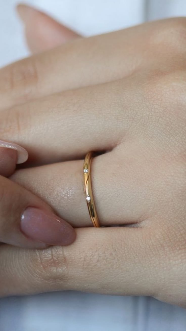 Nora ring
