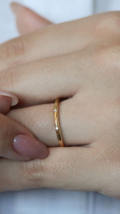 Nora ring