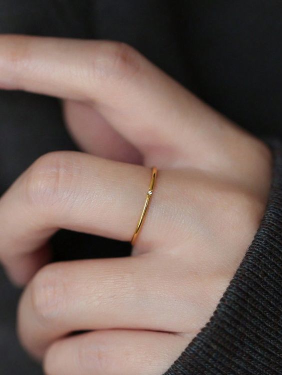 Nora ring
