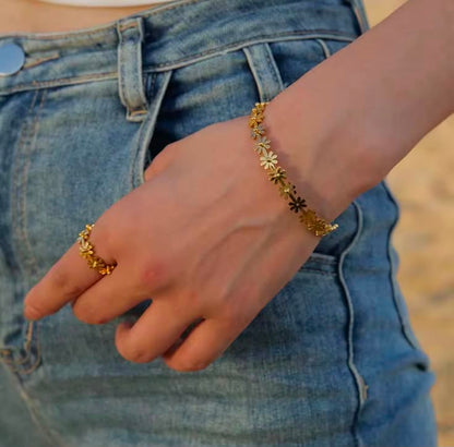 Anti tarnished flower kada bracelet