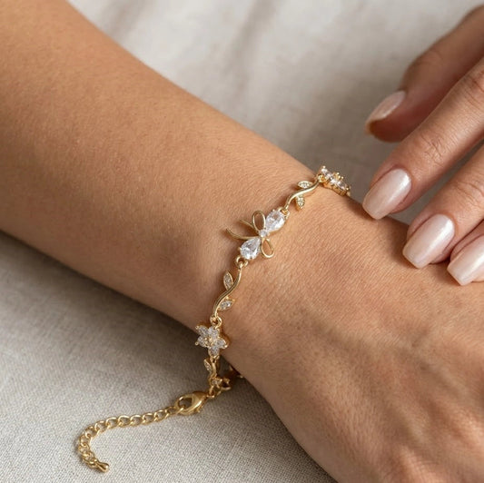 Crystal Bow Gold-Plated Bracelet