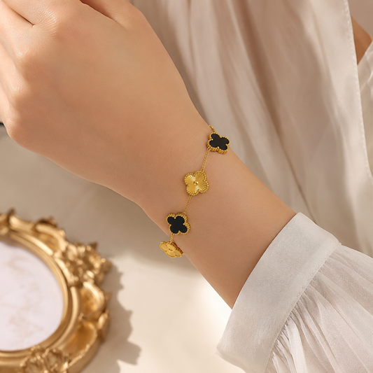 Black clover bracelet
